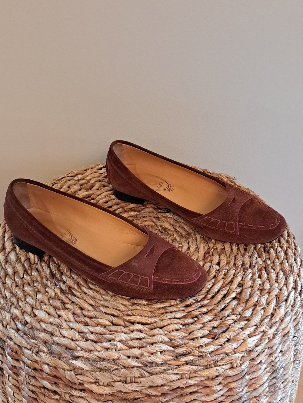 TOD'S Womens Classic Preppy/Luxury Rust Brown Suede Penny Loafers 7.5